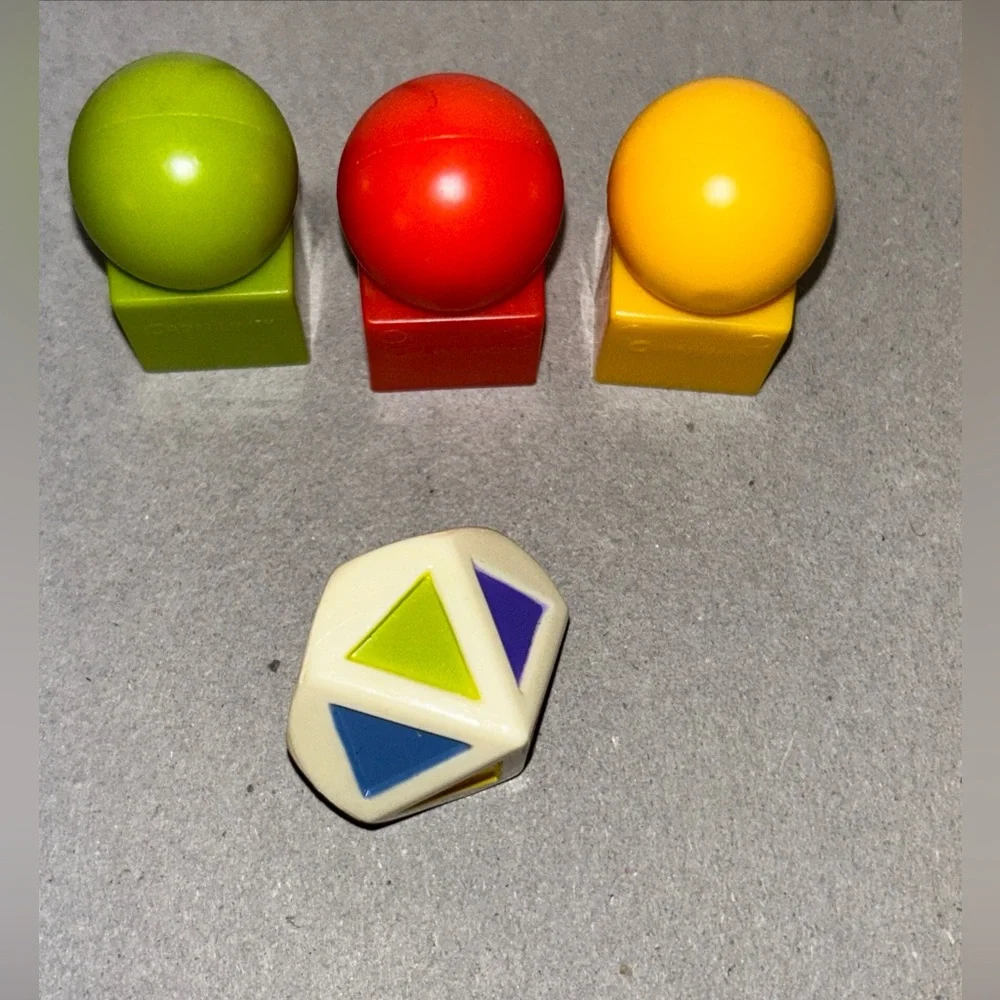 2002 Cranium Replacement Parts Game Pieces,Die Timer,3 Tokens, Jar & 4 Tablets